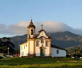 Capela do Senhor Bom Jesus do Morro da Cruz: Um Patrimônio de Fé em Sabará