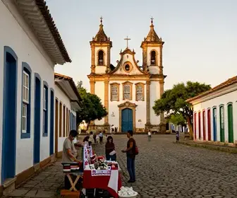 Cultura e Tradições dos Distritos de Sabará: Descubra o Coração da Mineração Cultura e Tradições dos Distritos de Sabará: Descubra o Coração da Mineração