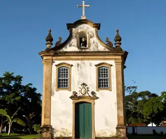Descubra a Capela de Sant'Ana do Arraial Velho em Sabará