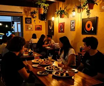 Descubra o Bar do Lelo: o Coração da Vida Noturna de Sabará