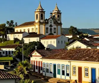 Pompéu: Descubra a História e Cultura de Sabará